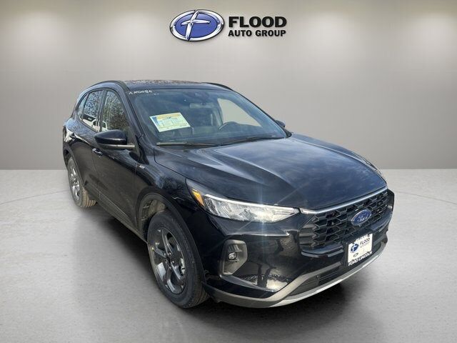2026 FORD Escape
