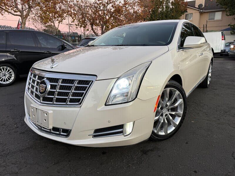 2013 CADILLAC XTS