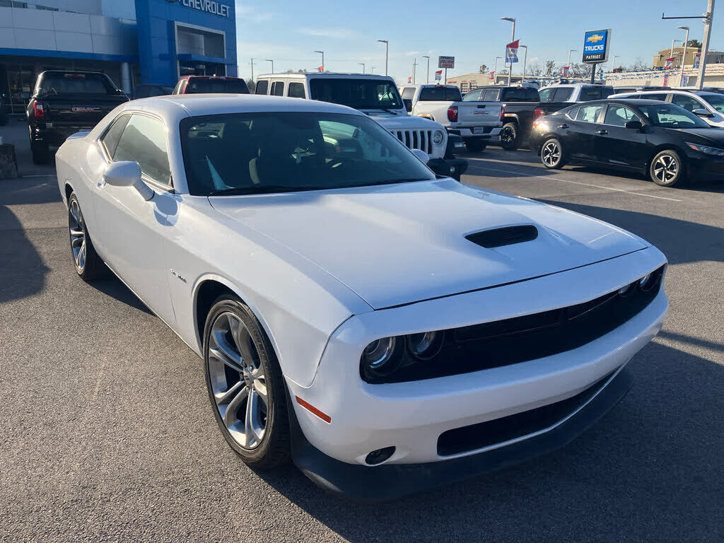2022 DODGE Challenger