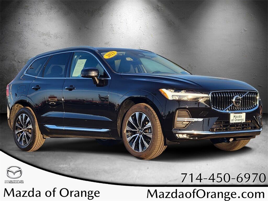 2023 VOLVO XC60