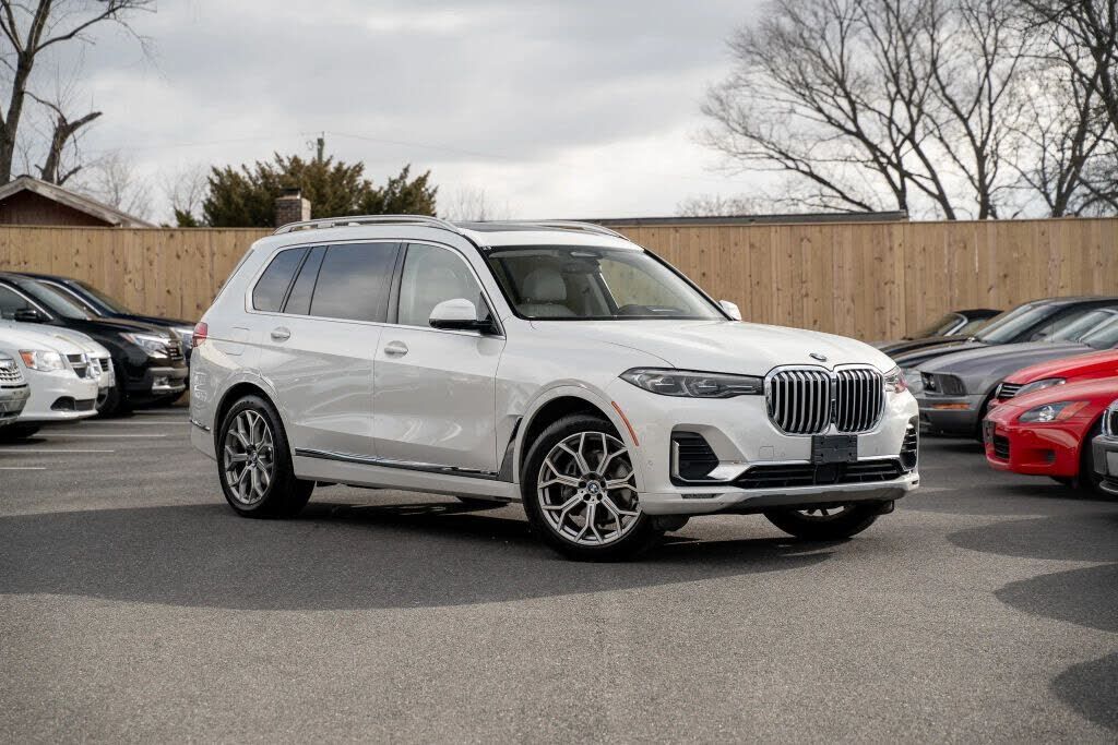 2021 BMW X7