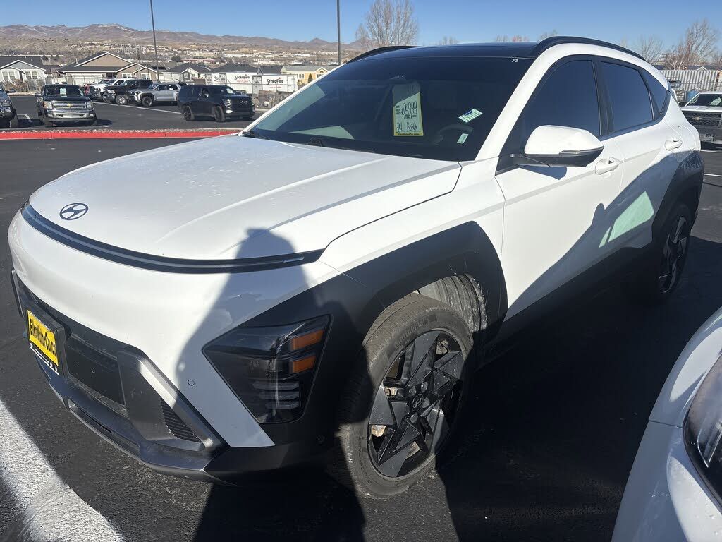 2024 HYUNDAI Kona