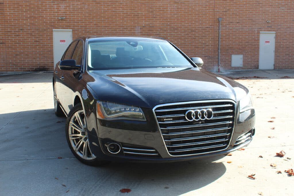 2014 AUDI A8