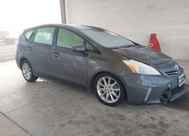 Toyota Prius V