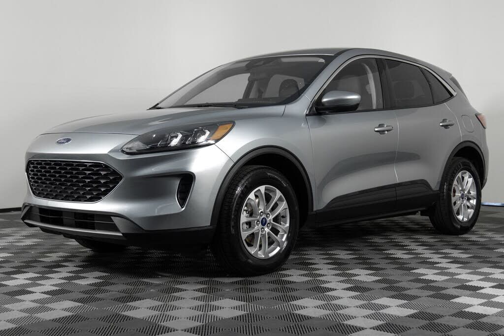 2021 FORD Escape