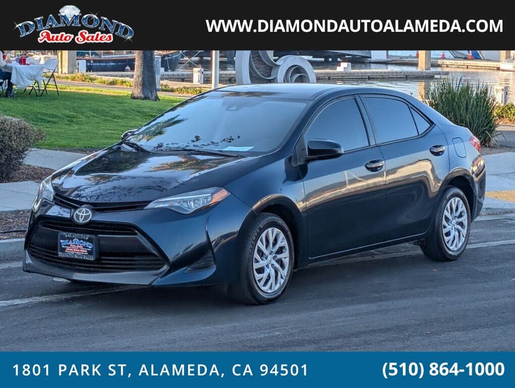 2019 TOYOTA Corolla