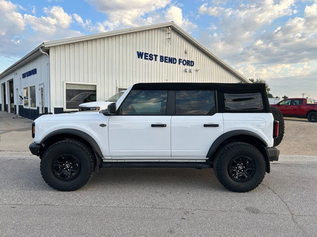 2024 FORD Bronco