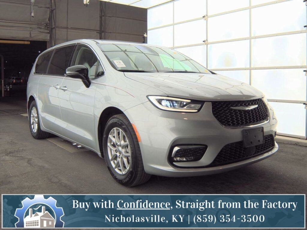 2024 CHRYSLER Pacifica