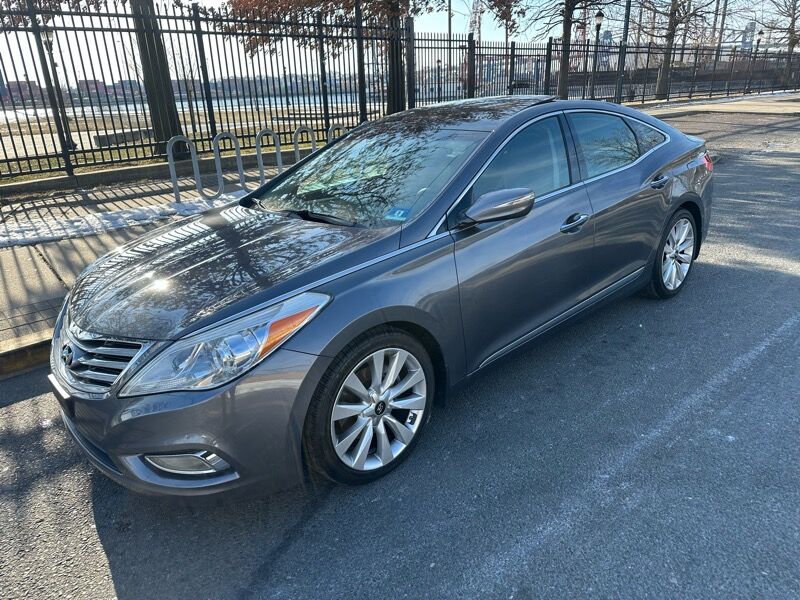 2012 HYUNDAI Azera