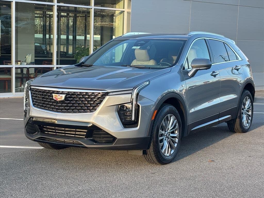 2025 CADILLAC XT4