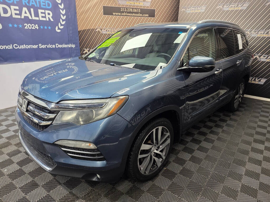 2017 HONDA Pilot