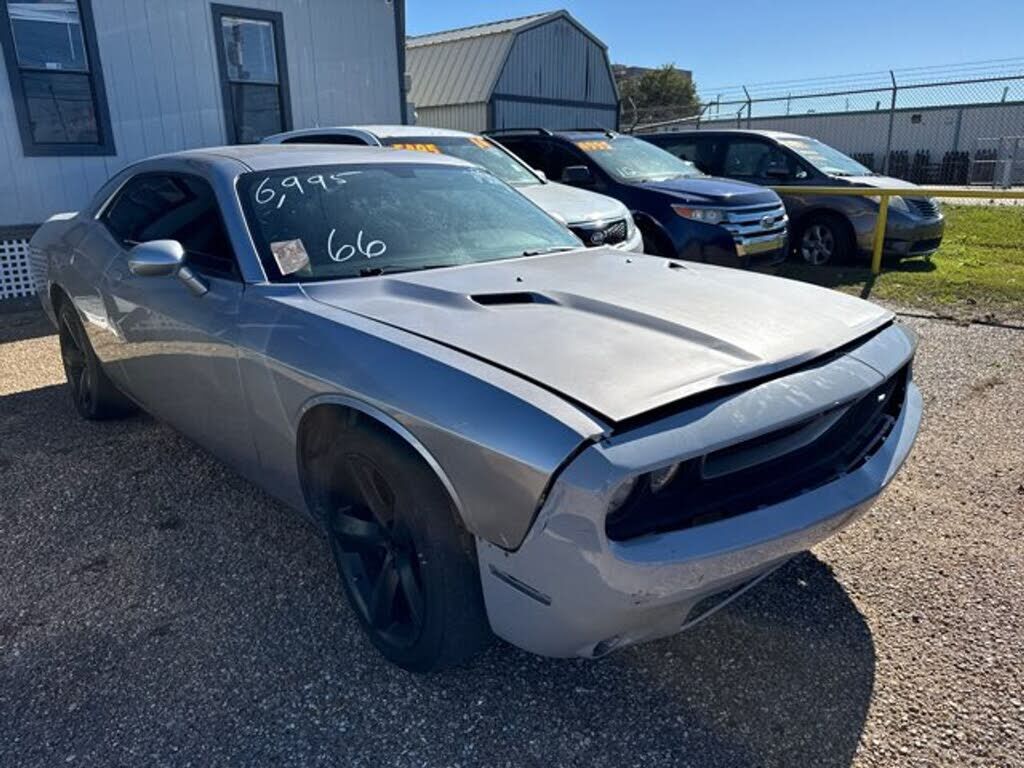 2013 DODGE Challenger