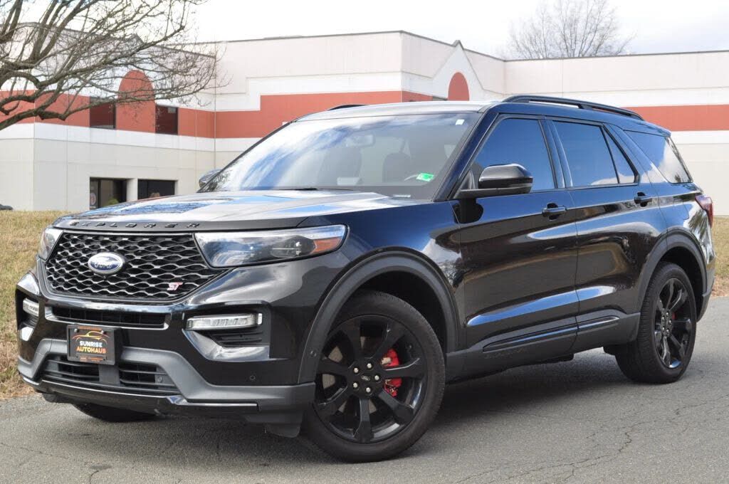 2022 FORD Explorer