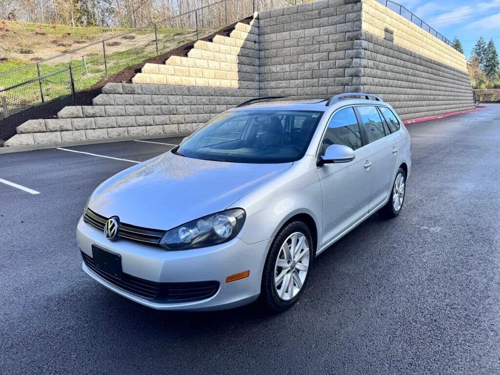 2012 VOLKSWAGEN Jetta SportWagen