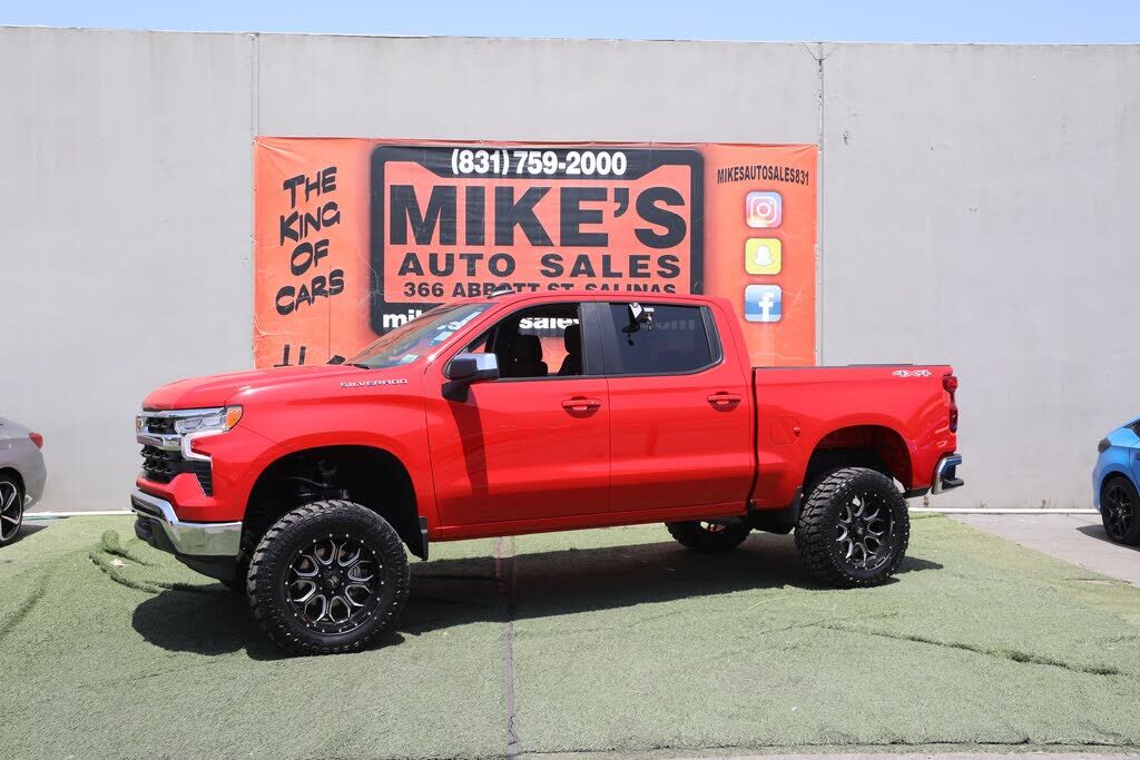 2024 CHEVROLET Silverado