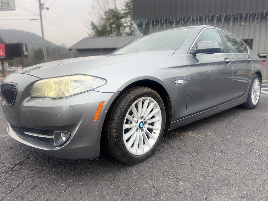 2011 BMW 5 Series