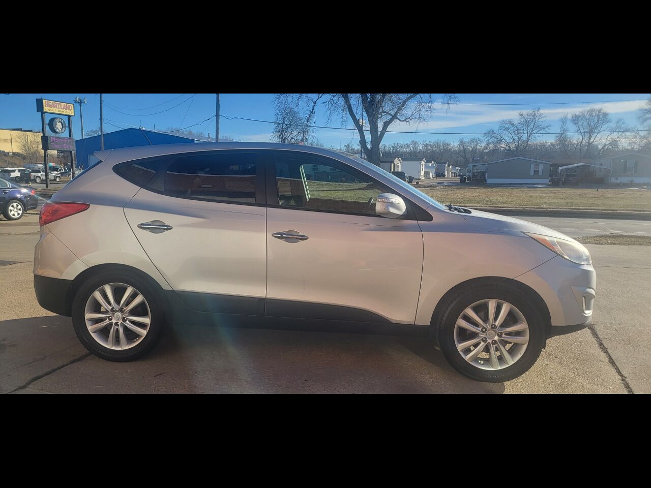 2013 HYUNDAI Tucson
