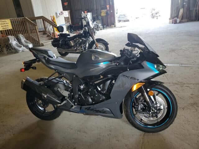 2025 KAWASAKI Ninja