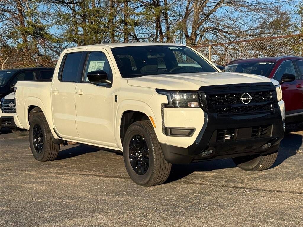 2026 NISSAN Frontier