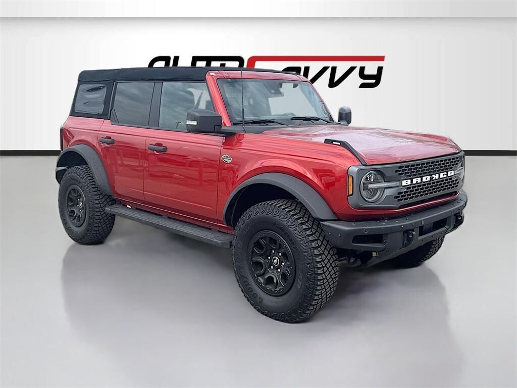 2024 FORD Bronco