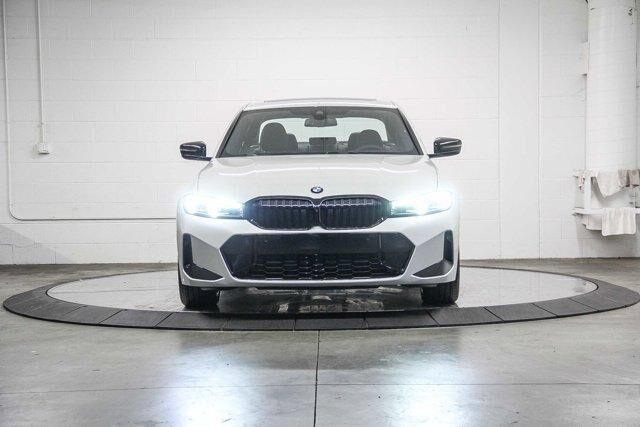 2026 BMW 330i