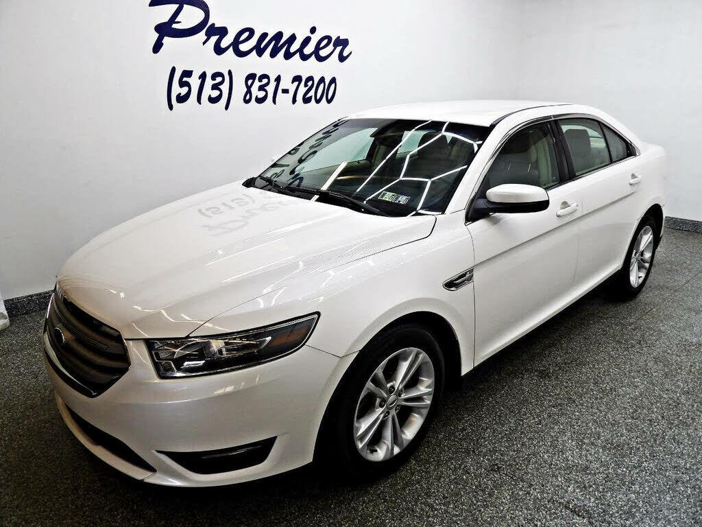 2016 FORD Taurus