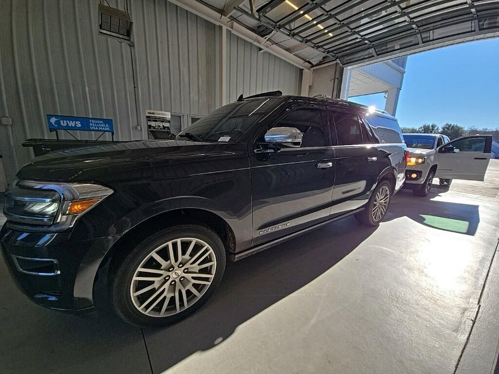 2022 FORD Expedition