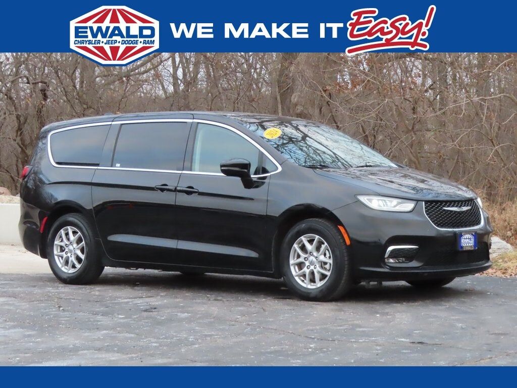 2024 CHRYSLER Pacifica