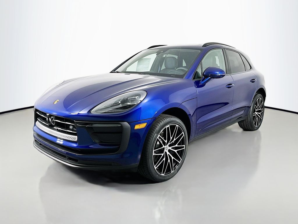 2026 PORSCHE Macan
