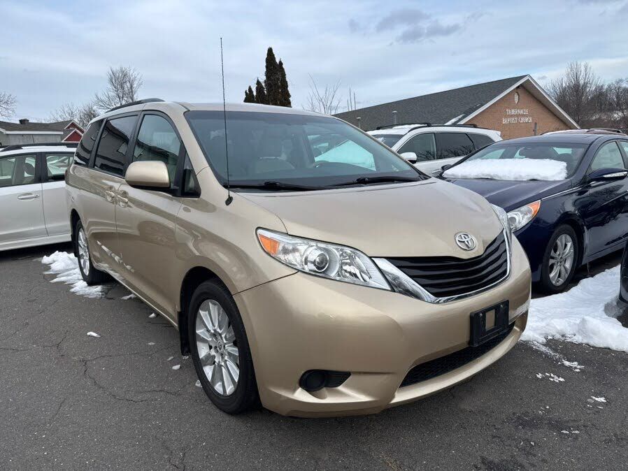 Toyota Sienna
