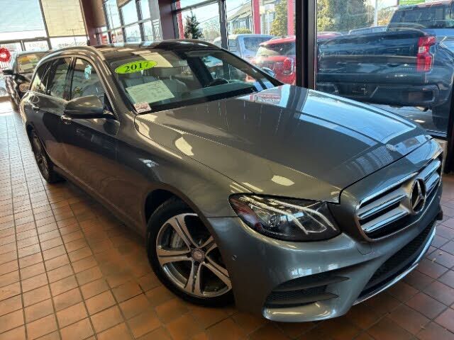 2017 MERCEDES-BENZ E-Class