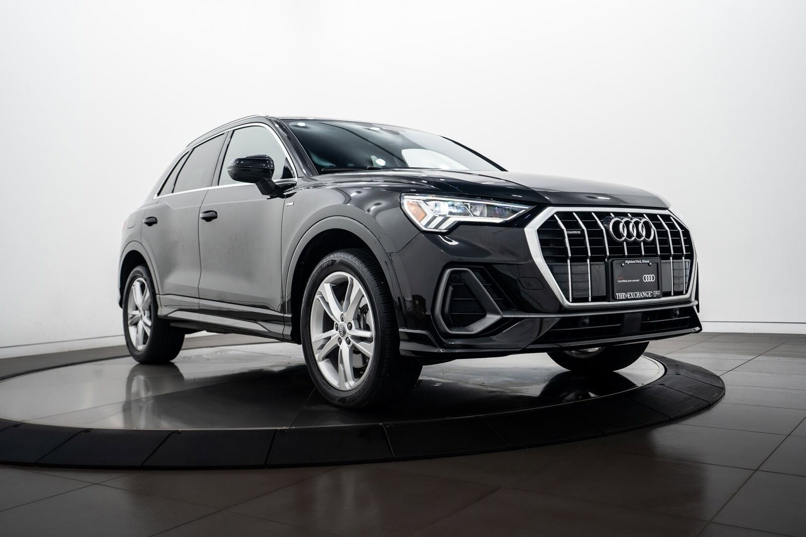 2019 AUDI Q3