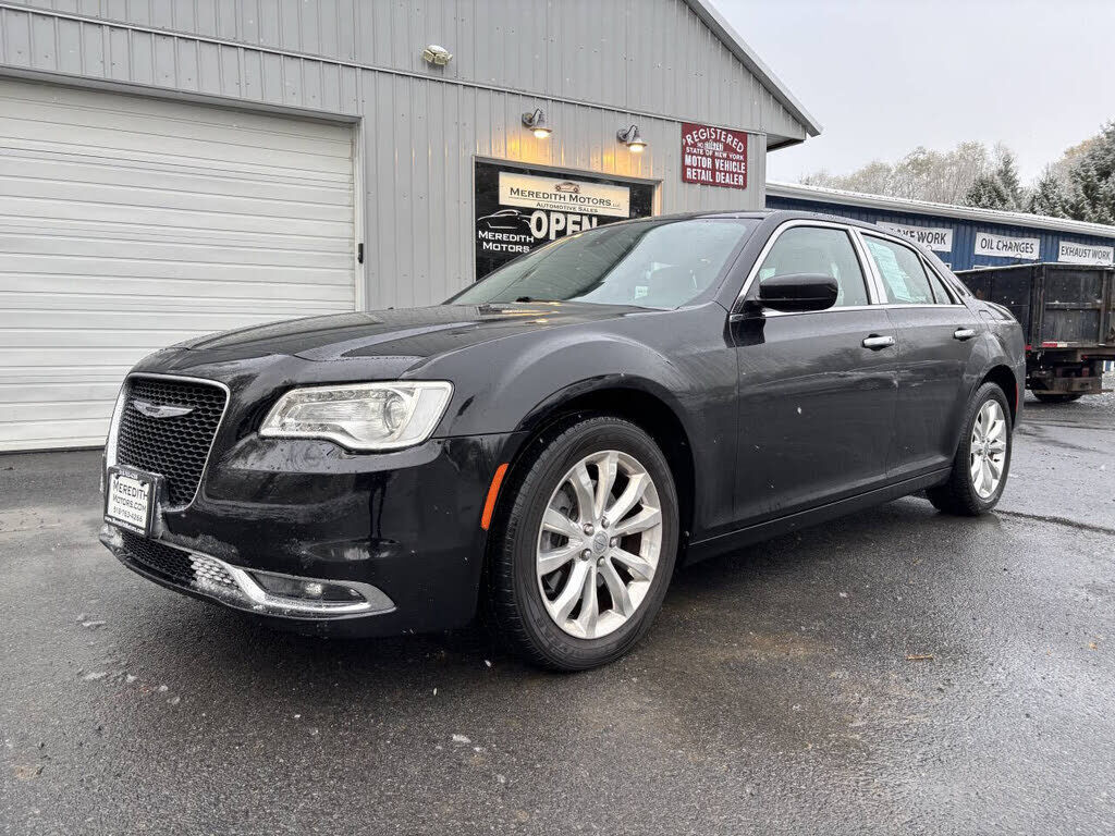 2015 CHRYSLER 300