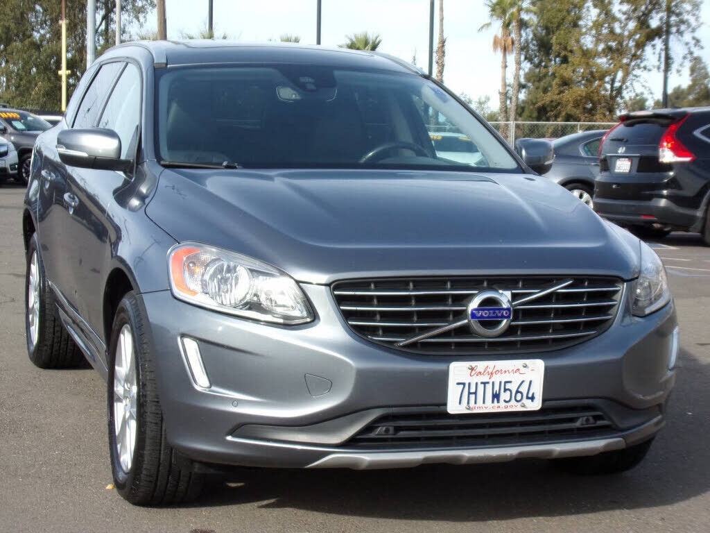 2016 VOLVO XC60