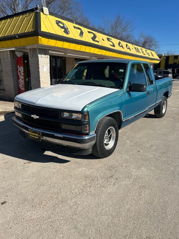 Chevrolet GMT-400