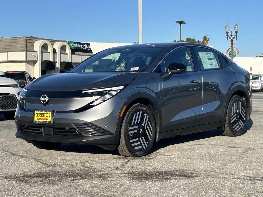 2026 NISSAN Leaf