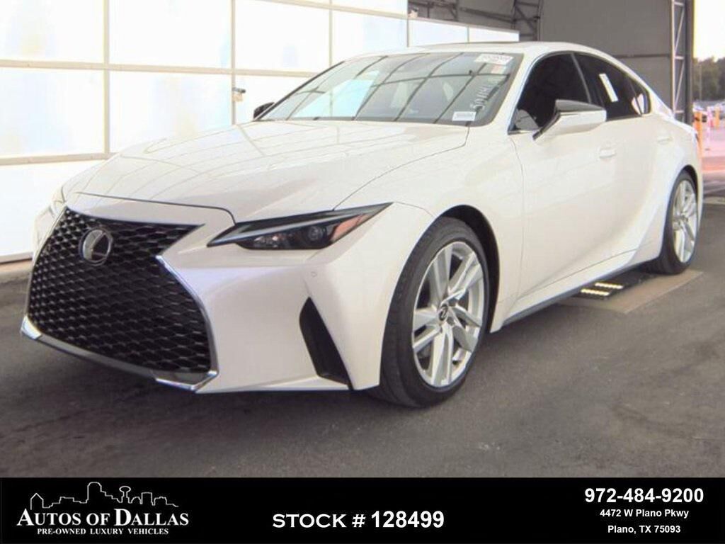 2023 LEXUS IS