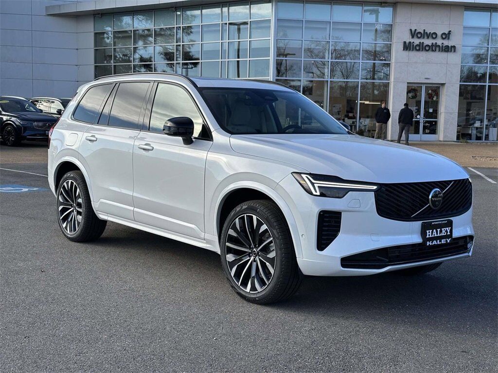 2026 VOLVO XC90