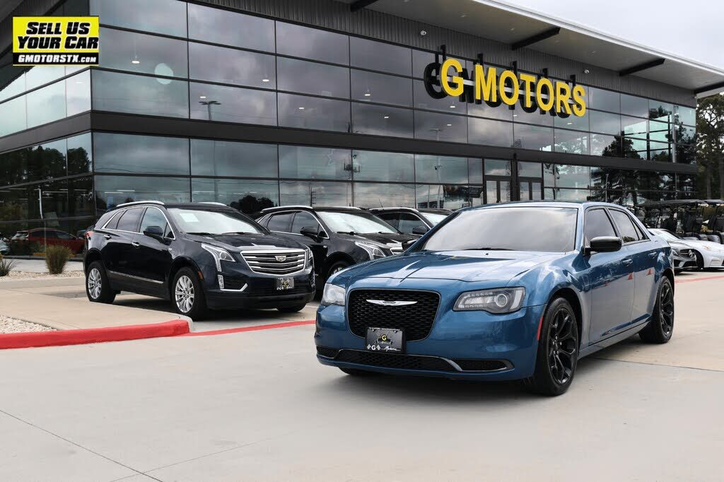 2020 CHRYSLER 300