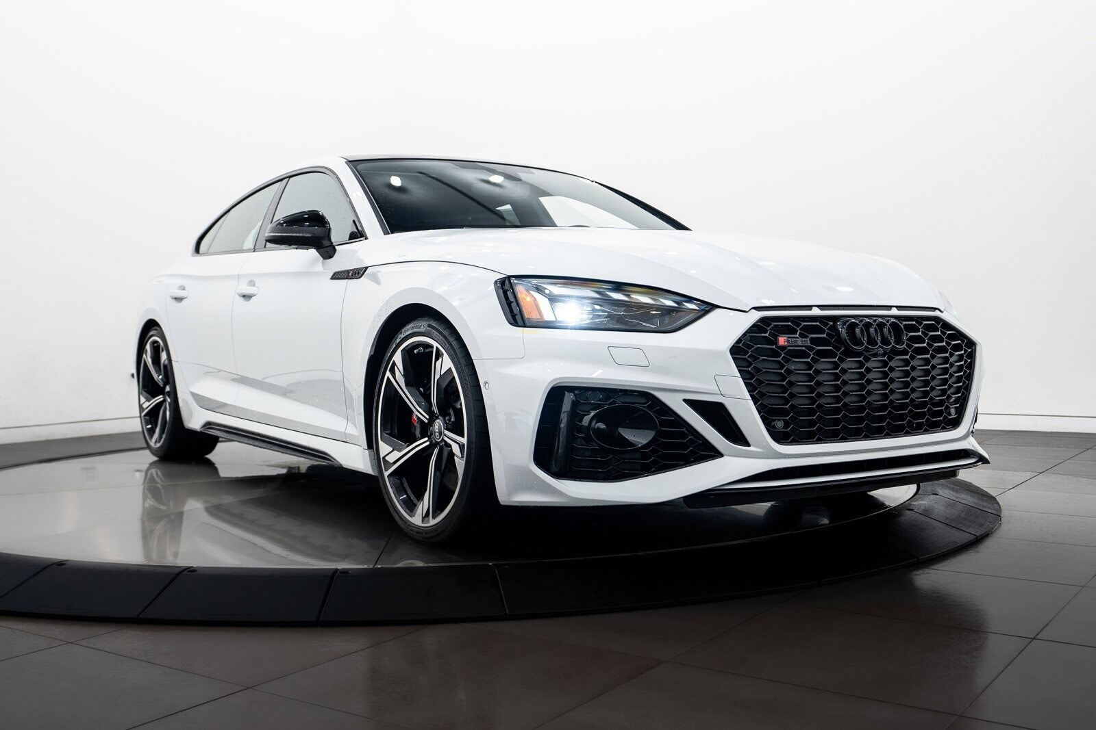 2024 AUDI RS5