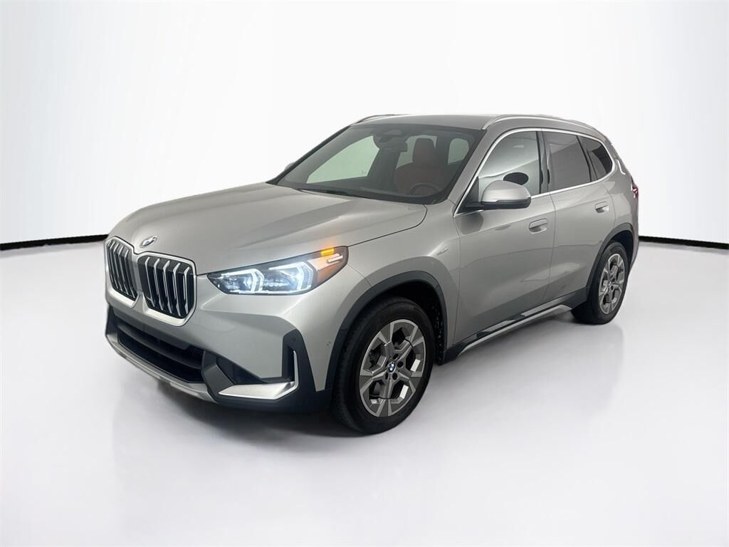 2023 BMW X1