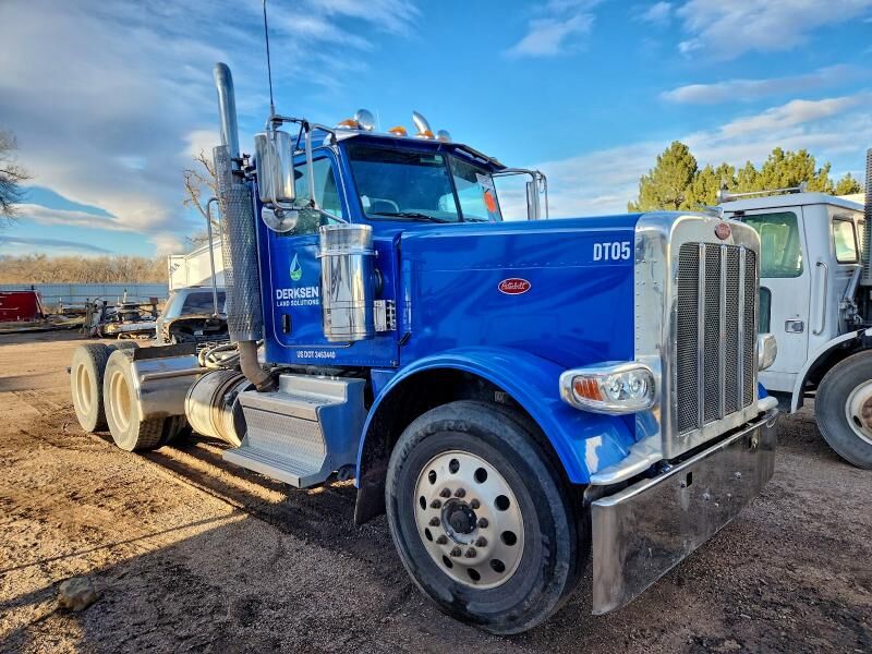 2018 PETERBILT 389