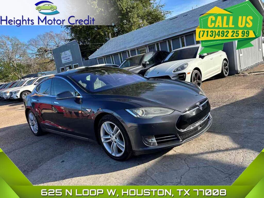2016 TESLA Model S