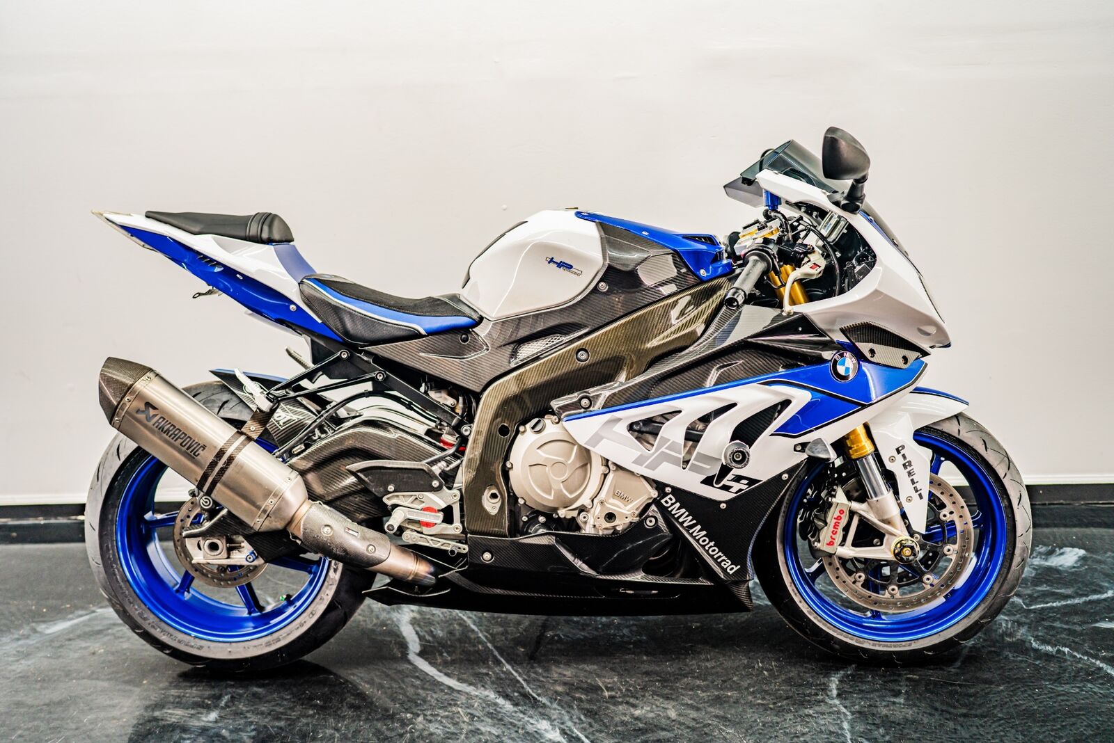 BMW HP4