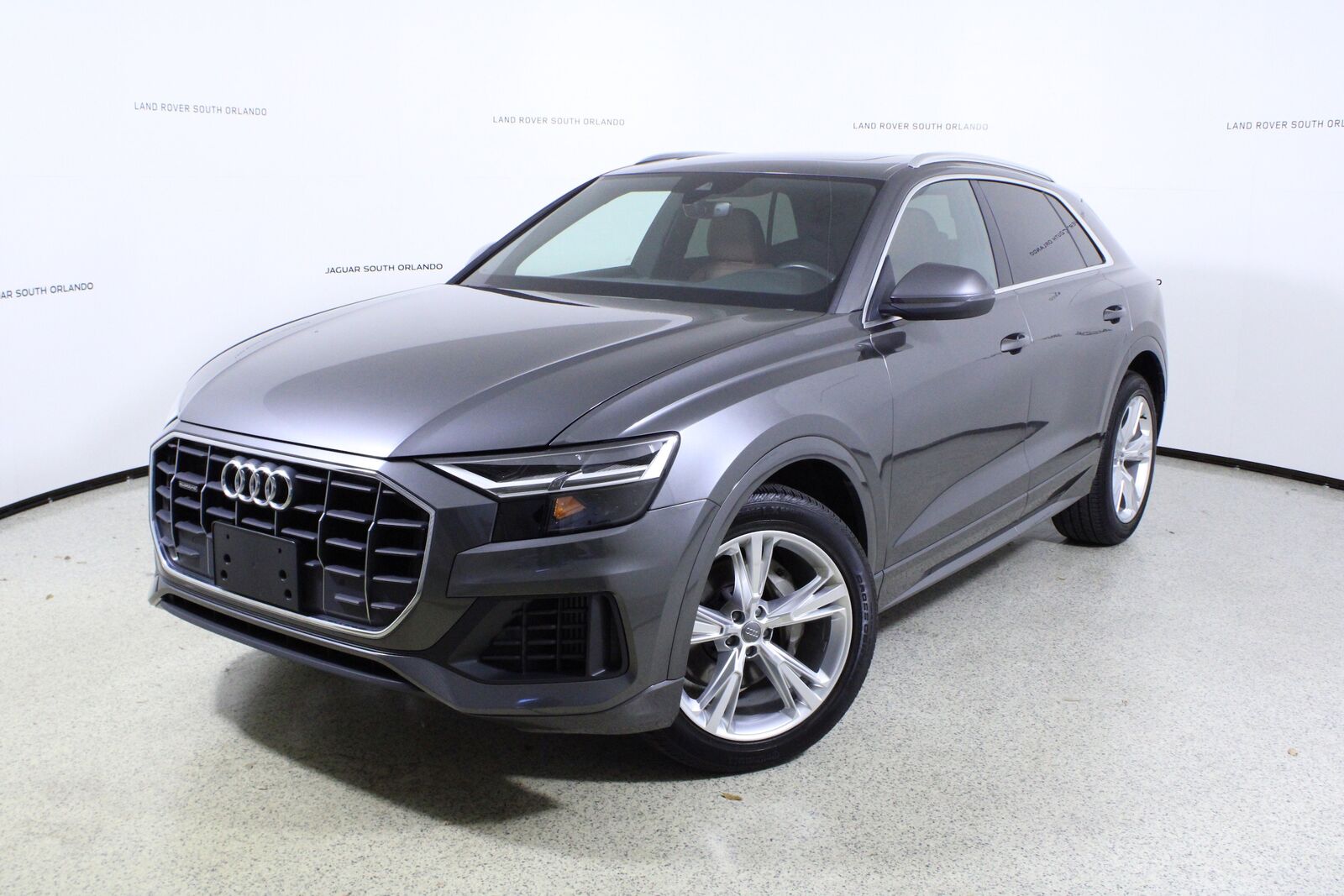 2019 AUDI Q8