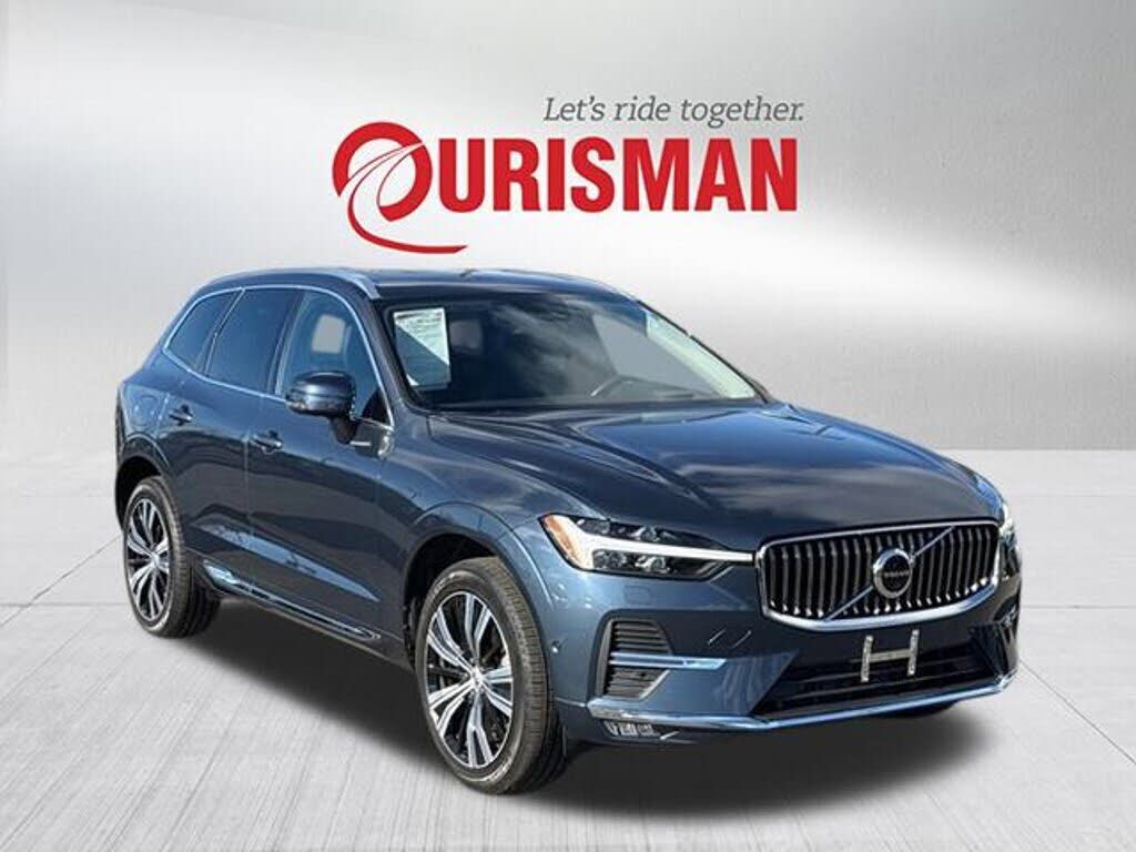 2022 VOLVO XC60