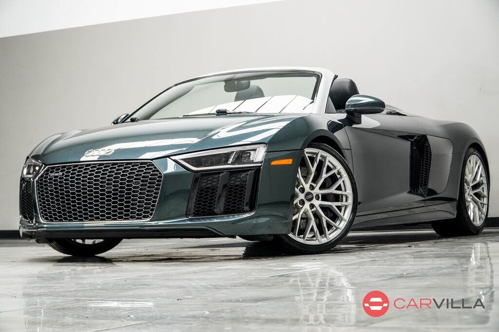 2017 AUDI R8