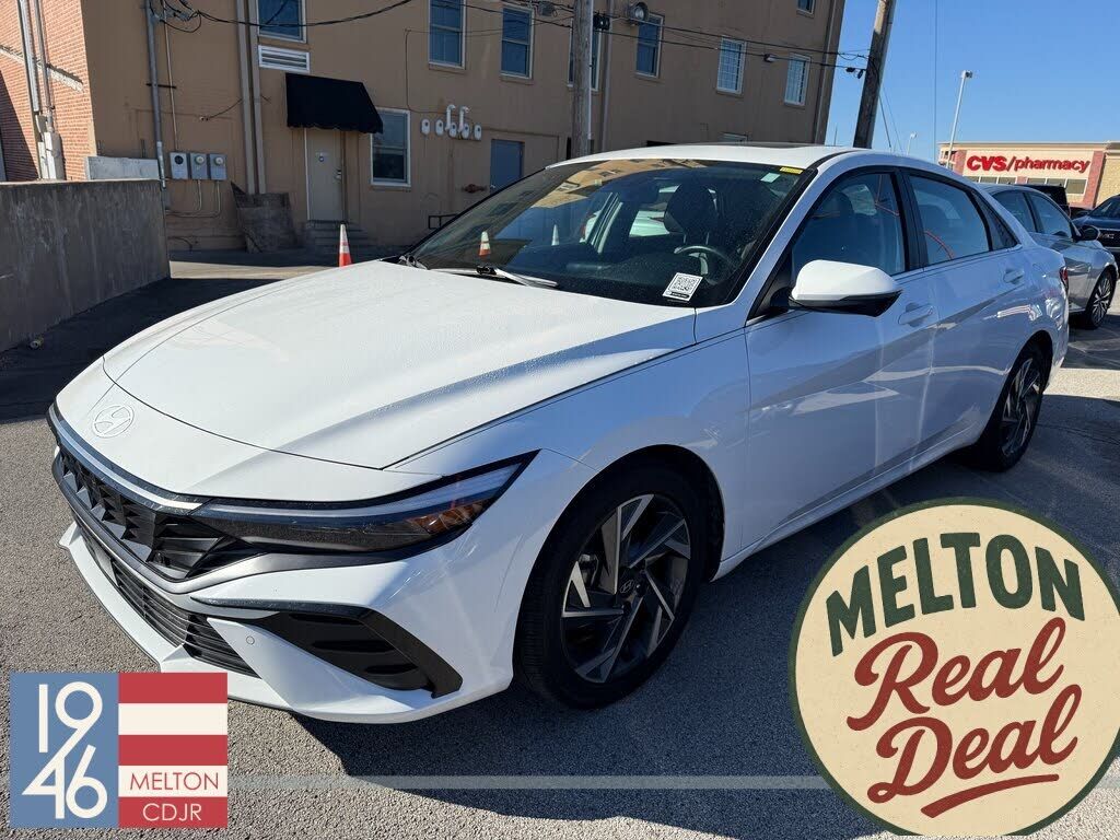 2024 HYUNDAI Elantra