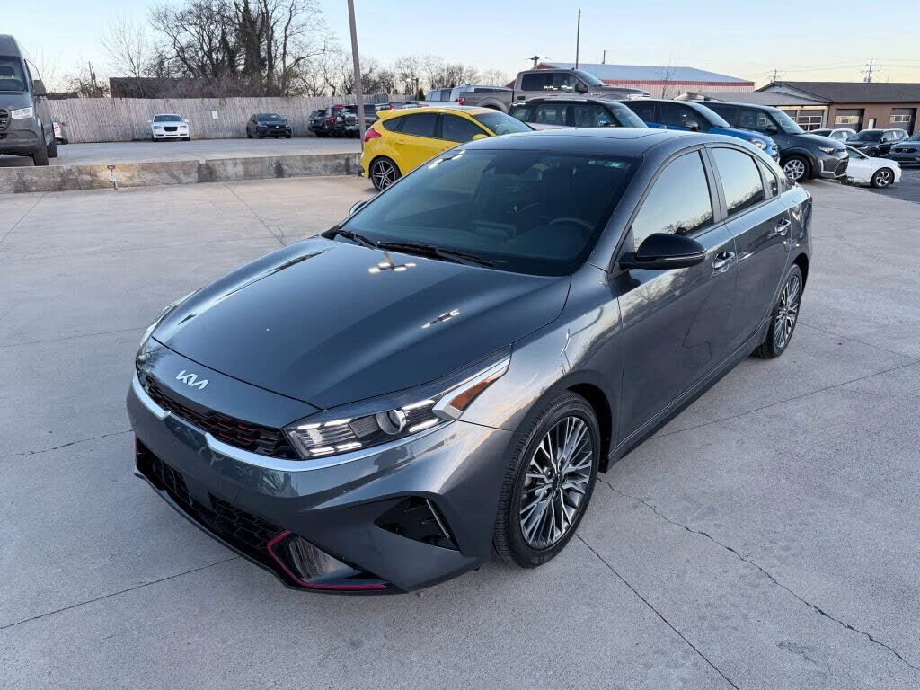 2023 KIA Forte