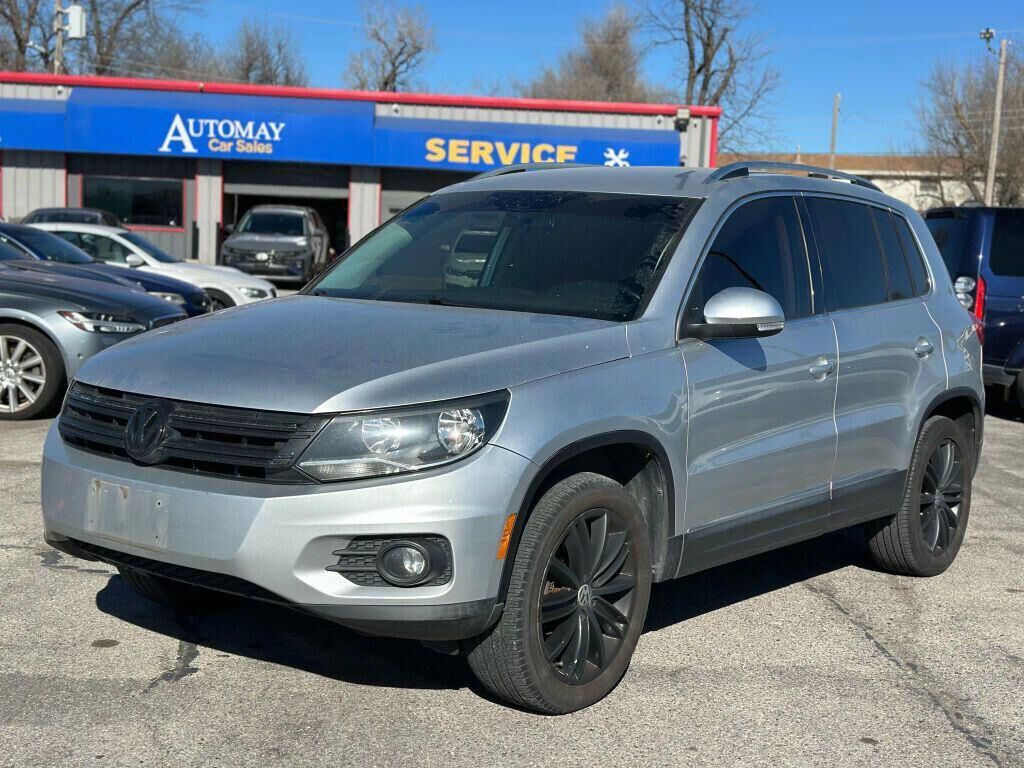 2013 VOLKSWAGEN Tiguan